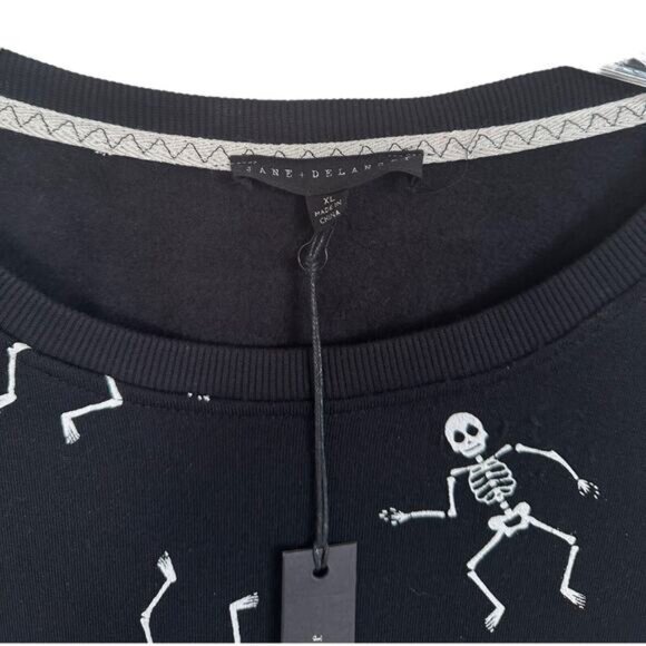 Jane & Delancey Women's Dancing Skeletons Pullover & Jogger Set Size XL Black - Picture 4 of 14